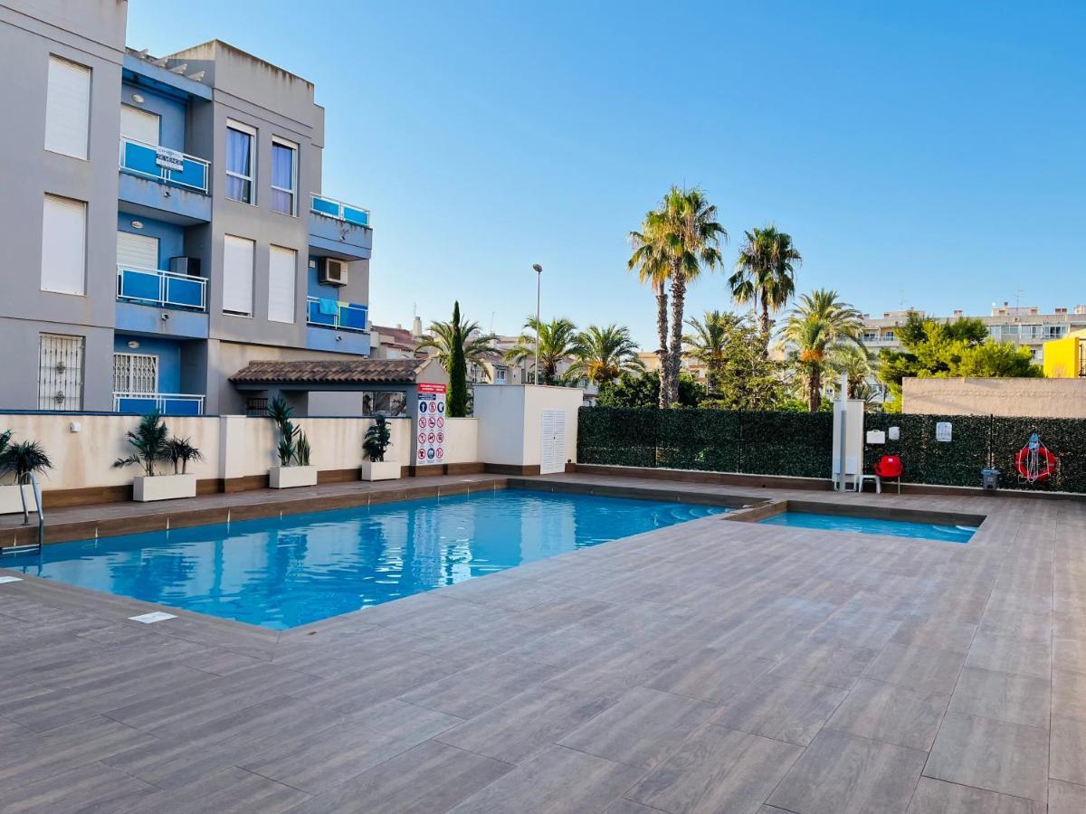 New 2022 Casanovas-Apartment Torrevieja Center 外观 照片